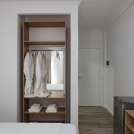 Hotel Riviera Hotel-city Center 3*